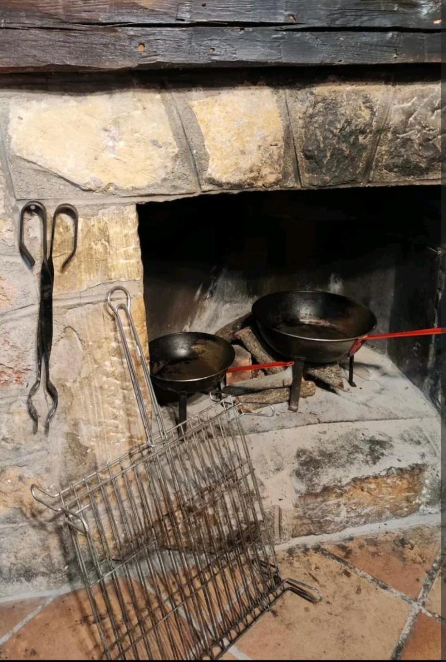 Bodega Tipica En El Molar Sin Camas Ni Dormitorios Exterior foto